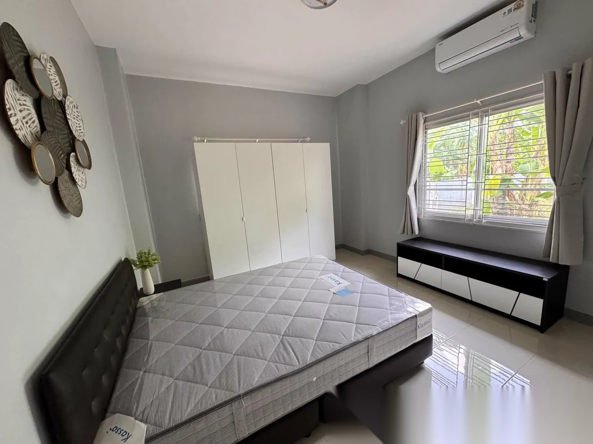 3 Bedroom House for rent at Phanason Park Ville 3 (Baan Lipon) complex · Si Sunthon — photo 6