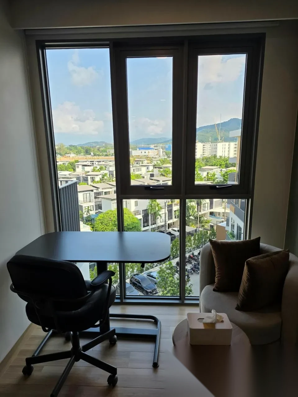 Апартаменты студия в ЖК Skypark Celeste Laguna · Чернг Тале / Bang Tao · Выход к бассейну — фото 3
