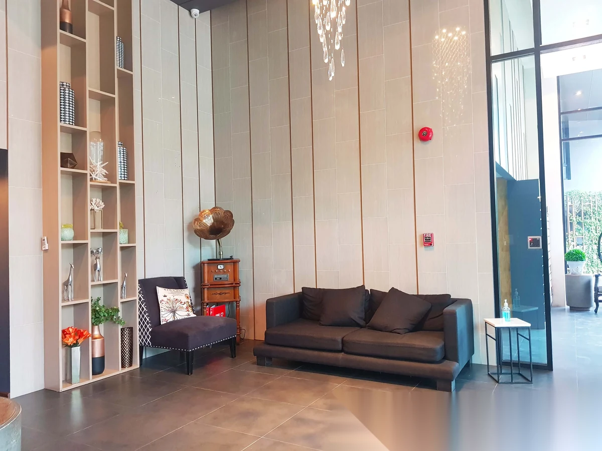Апартаменты 1BR в ЖК 6th Avenue Surin · Чернг Тале / Bang Tao · Выход к бассейну — фото 20