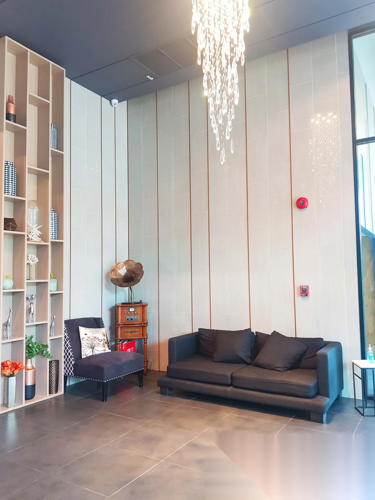 Апартаменты 1BR в ЖК 6th Avenue Surin · Чернг Тале / Bang Tao · Выход к бассейну — фото 21