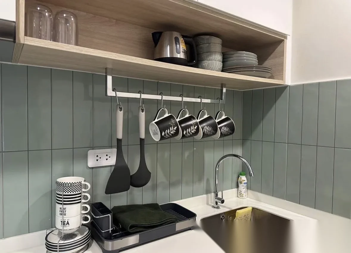 Апартаменты 2BR в ЖК Phyll Phuket by Central Pattana · Вичит · Вид на бассейн — фото 4