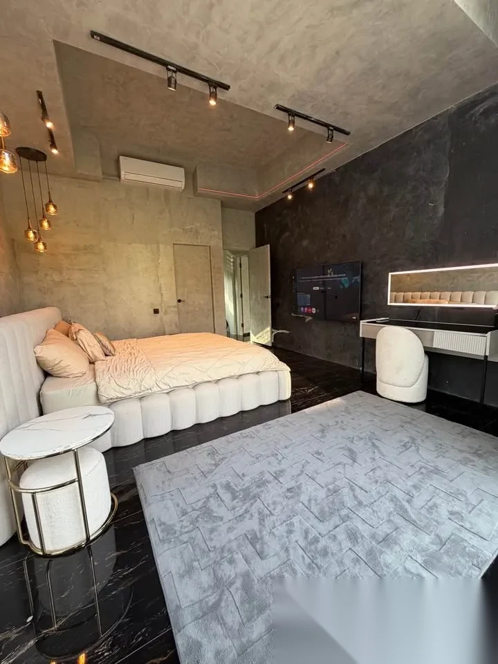 5 Bedroom Villa for sale · Pool View — photo 7