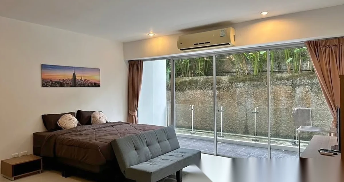 Studio Apartment for sale at Chic Condo complex · Karon