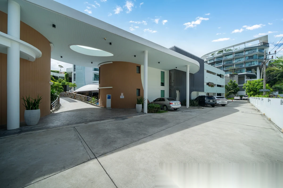 Studio Apartment for sale at Absolute Twin Sands Resort & Spa complex · Patong · Pool View — photo 12