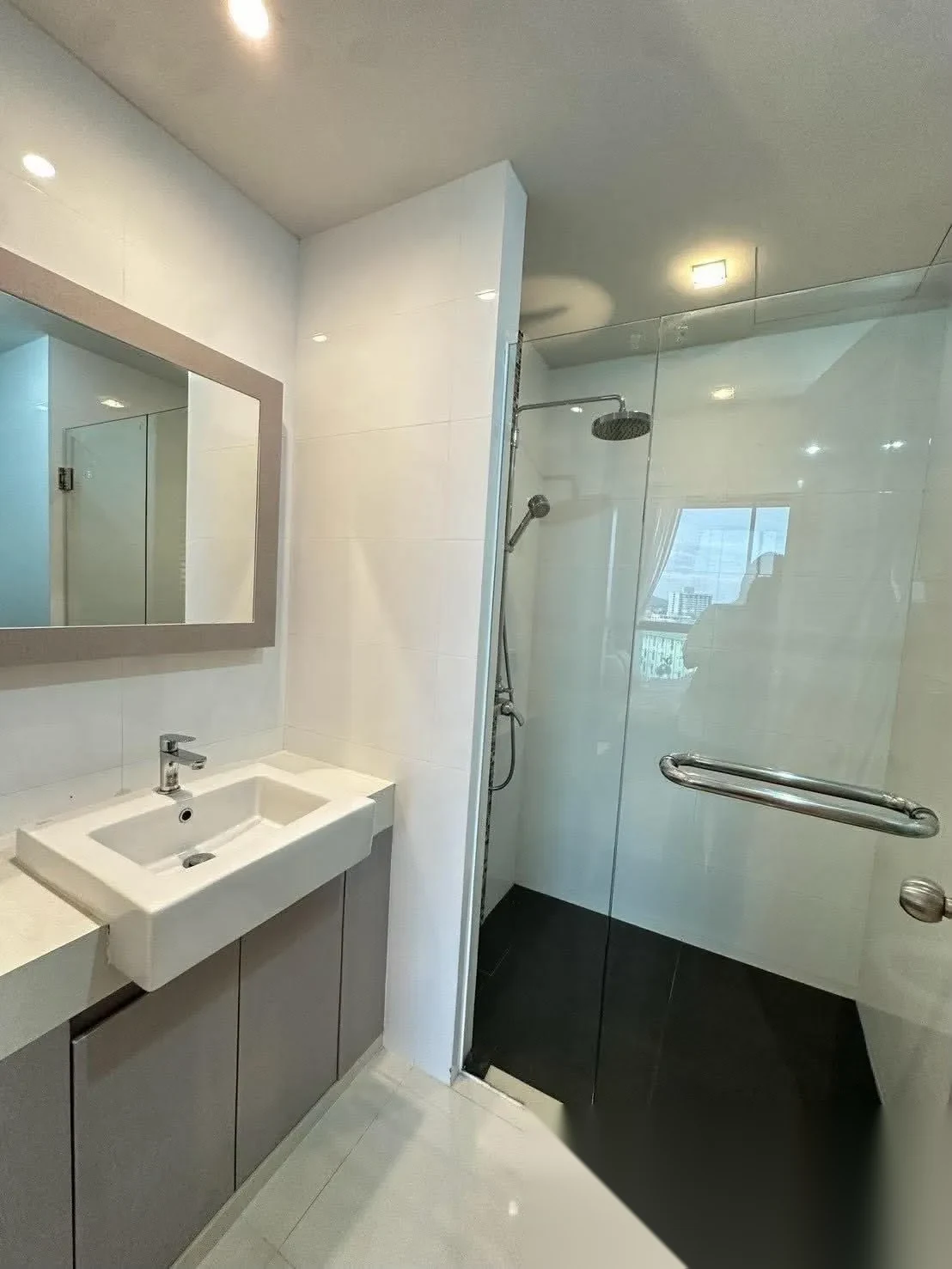 1 Bedroom Apartment for sale at Sugar Palm Residence complex · Phuket Town — photo 7
