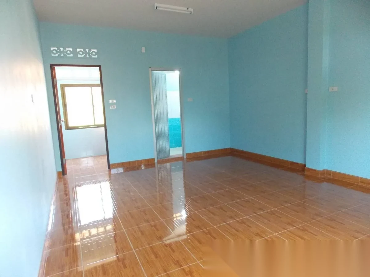 10 Bedroom Townhouse for sale — photo 4