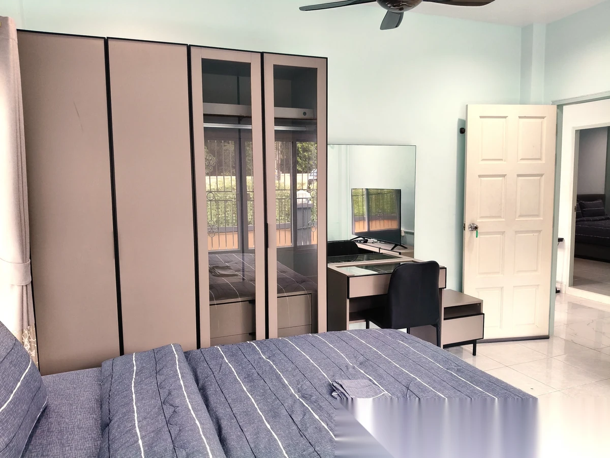 3 Bedroom Villa for rent at Bangthong Parkville complex · Kathu · Pool View — photo 6