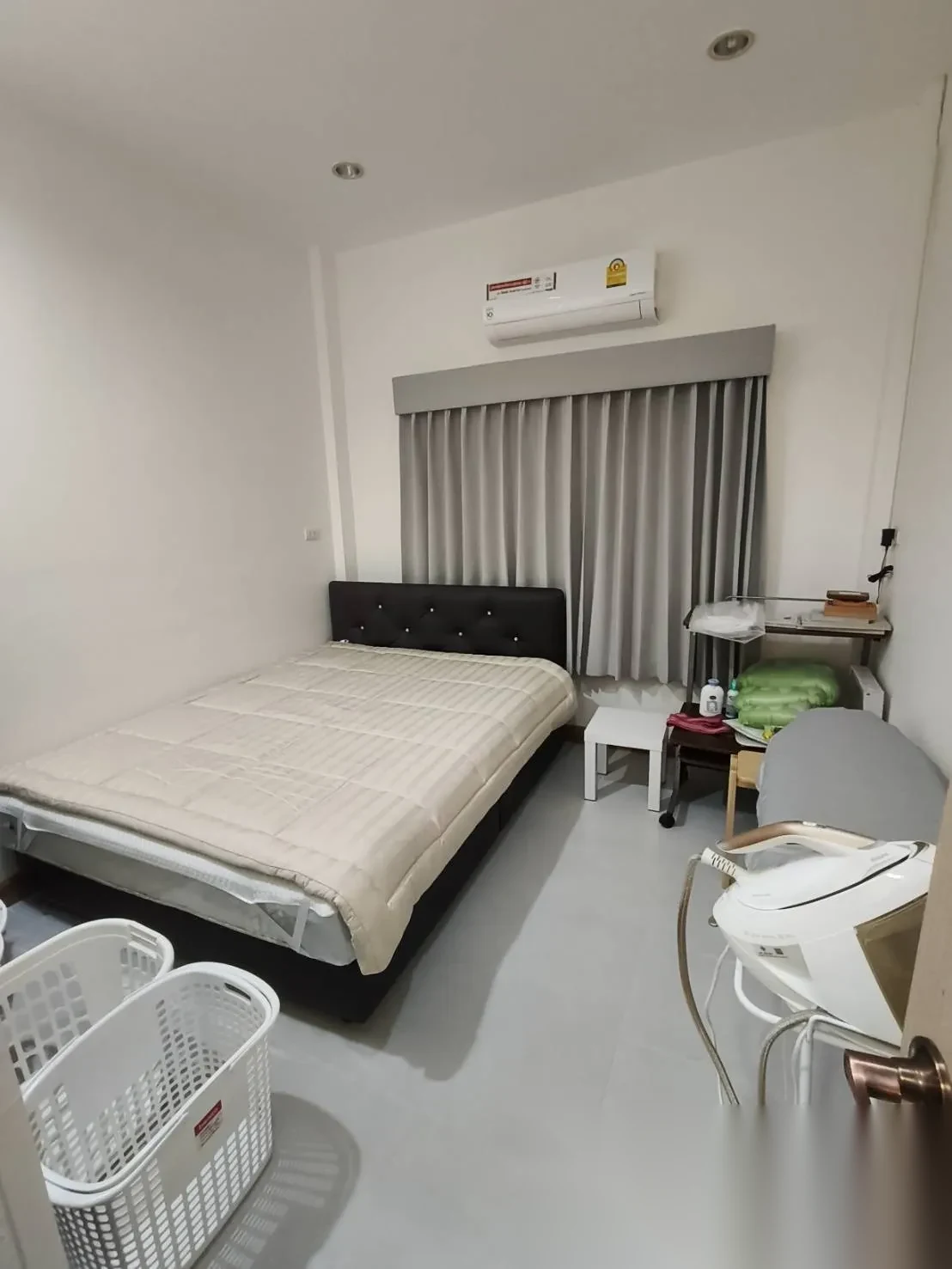 3 Bedroom Townhouse for sale at Baan Chanakan Baan Klang Muang complex · Wichit · Garden View — photo 11