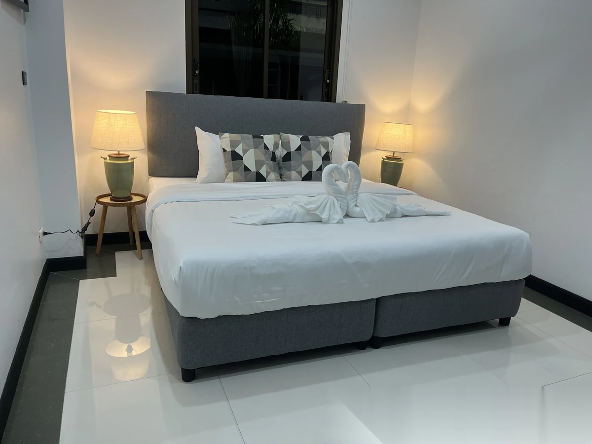 2 Bedroom Villa for rent at Villa Rawai Saiyuan 2bedroom 2 bathroom with pool complex · Rawai · Pool View — photo 3