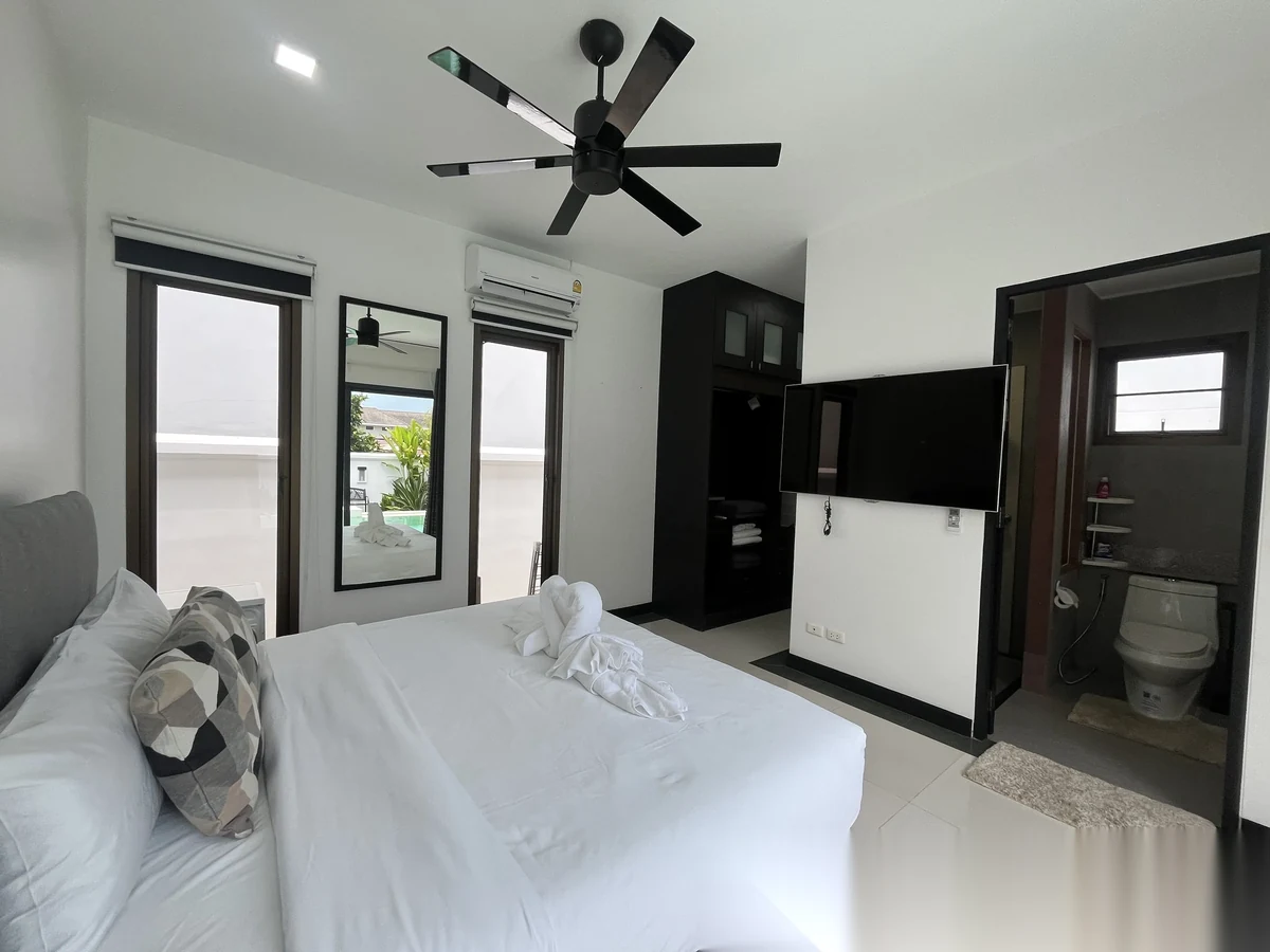2 Bedroom Villa for rent at Villa Rawai Saiyuan 2bedroom 2 bathroom with pool complex · Rawai · Pool View — photo 7