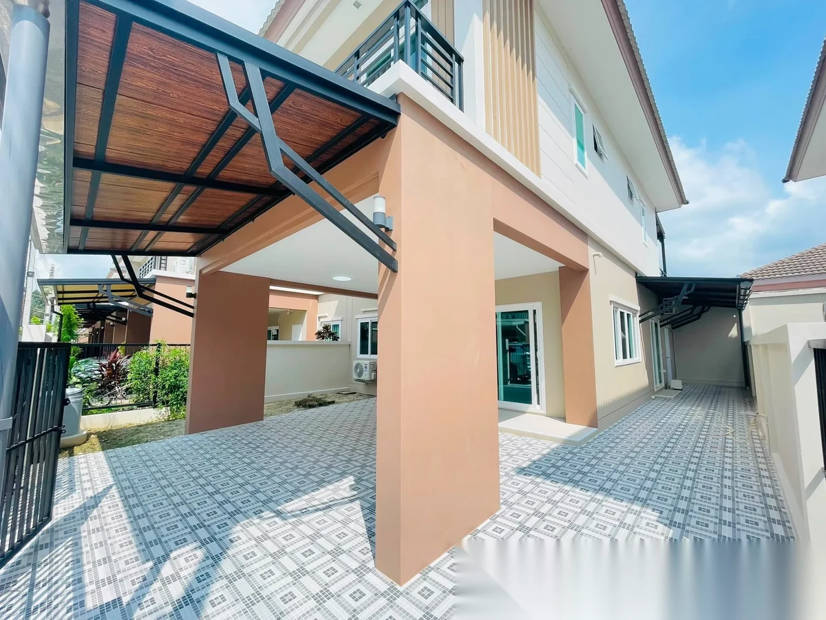 4 Bedroom House for rent at Mana Kathu Lake complex · Kathu — photo 9