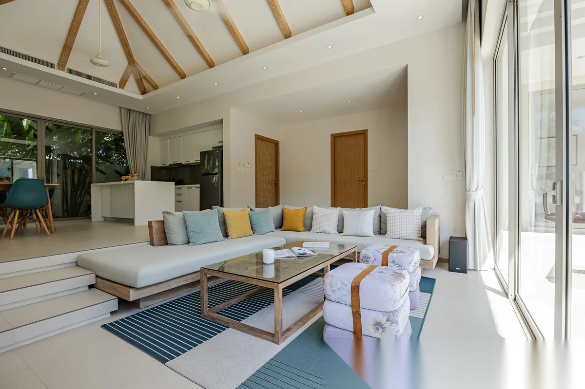Вилла 3BR в комплексе Trichada Tropical · Чернг Тале / Bang Tao · Вид на бассейн — фото 4