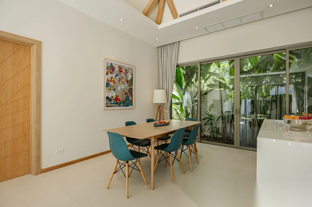 Вилла 3BR в комплексе Trichada Tropical · Чернг Тале / Bang Tao · Вид на бассейн — фото 8