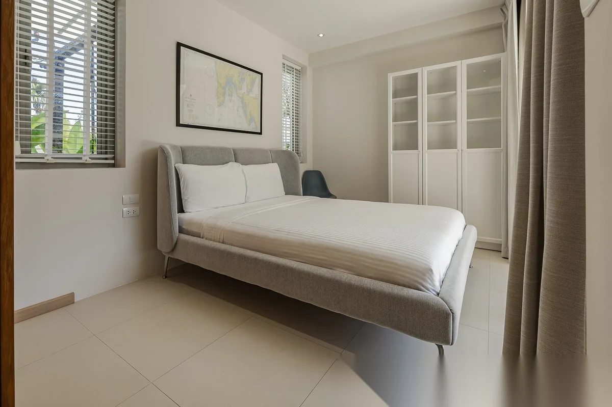 Вилла 3BR в комплексе Trichada Tropical · Чернг Тале / Bang Tao · Вид на бассейн — фото 16