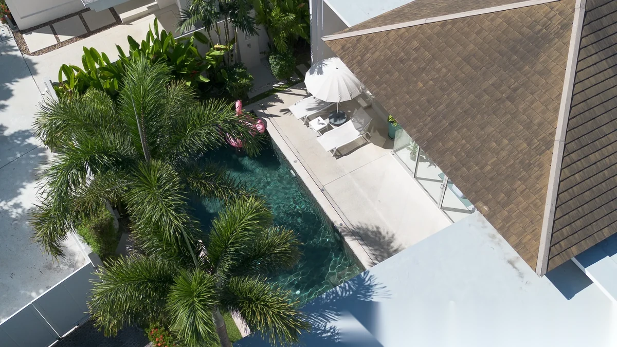 Вилла 3BR в комплексе Trichada Tropical · Чернг Тале / Bang Tao · Вид на бассейн — фото 23