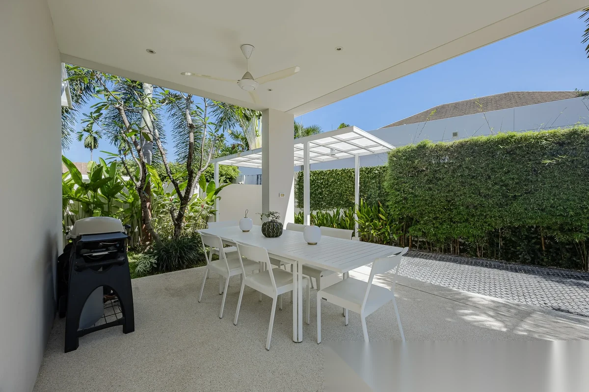 Вилла 3BR в комплексе Trichada Tropical · Чернг Тале / Bang Tao · Вид на бассейн — фото 28