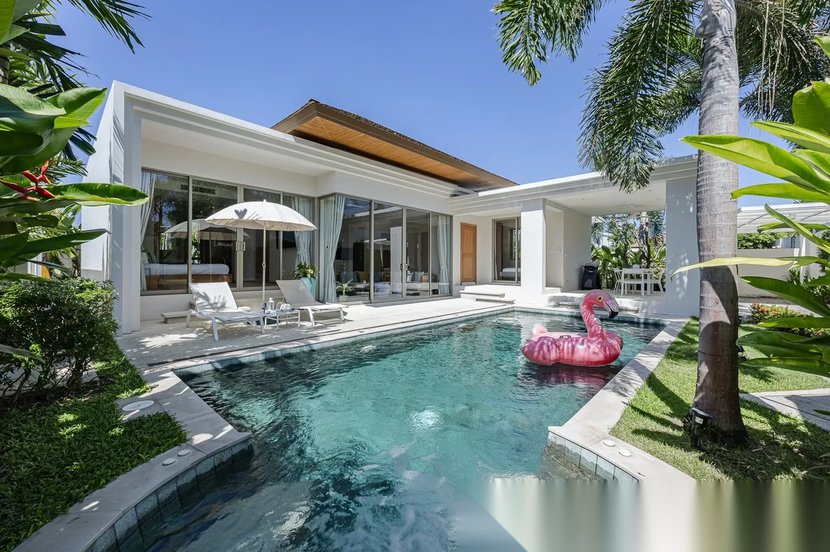 Вилла 3BR в комплексе Trichada Tropical · Чернг Тале / Bang Tao · Вид на бассейн — фото 29