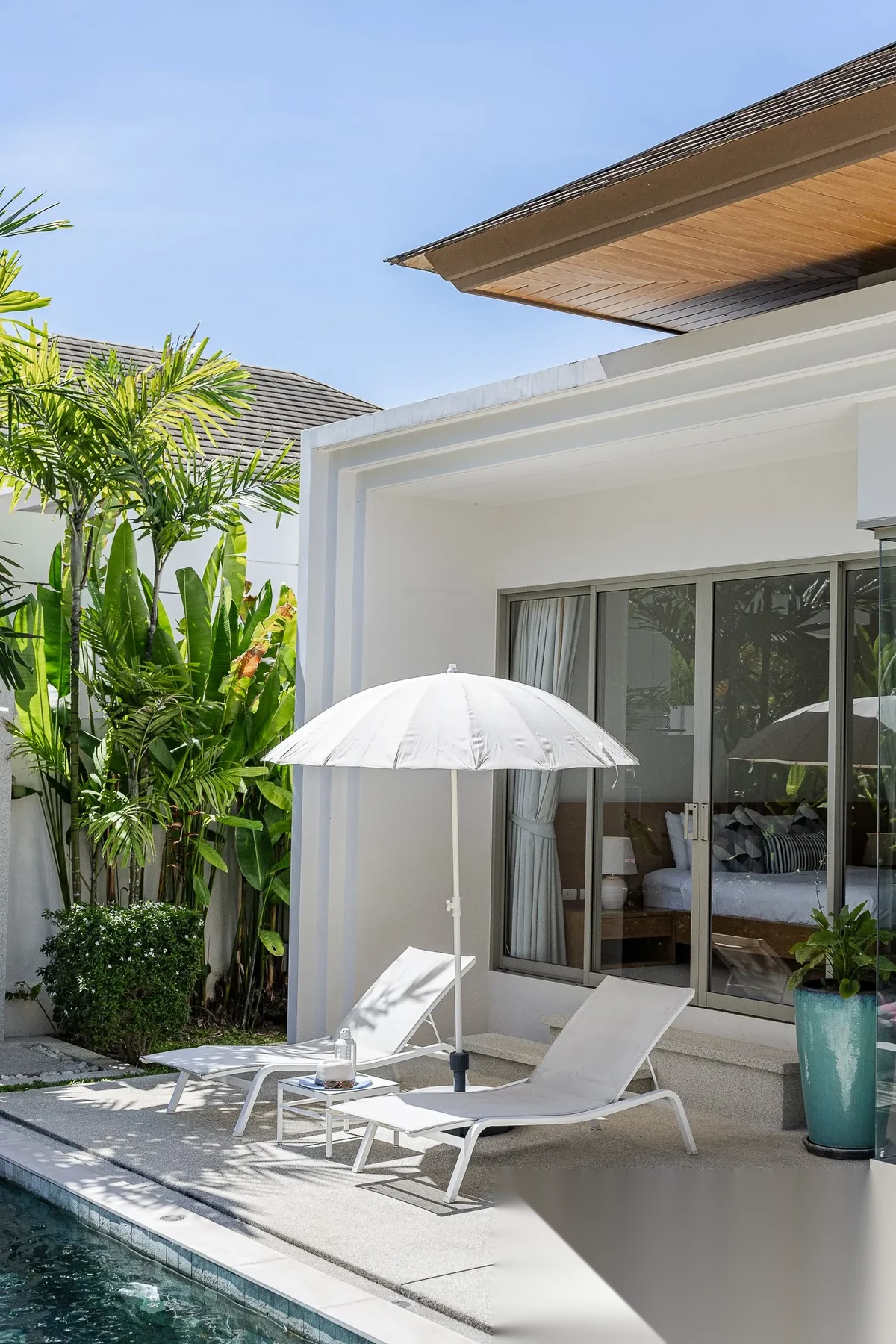 Вилла 3BR в комплексе Trichada Tropical · Чернг Тале / Bang Tao · Вид на бассейн — фото 54