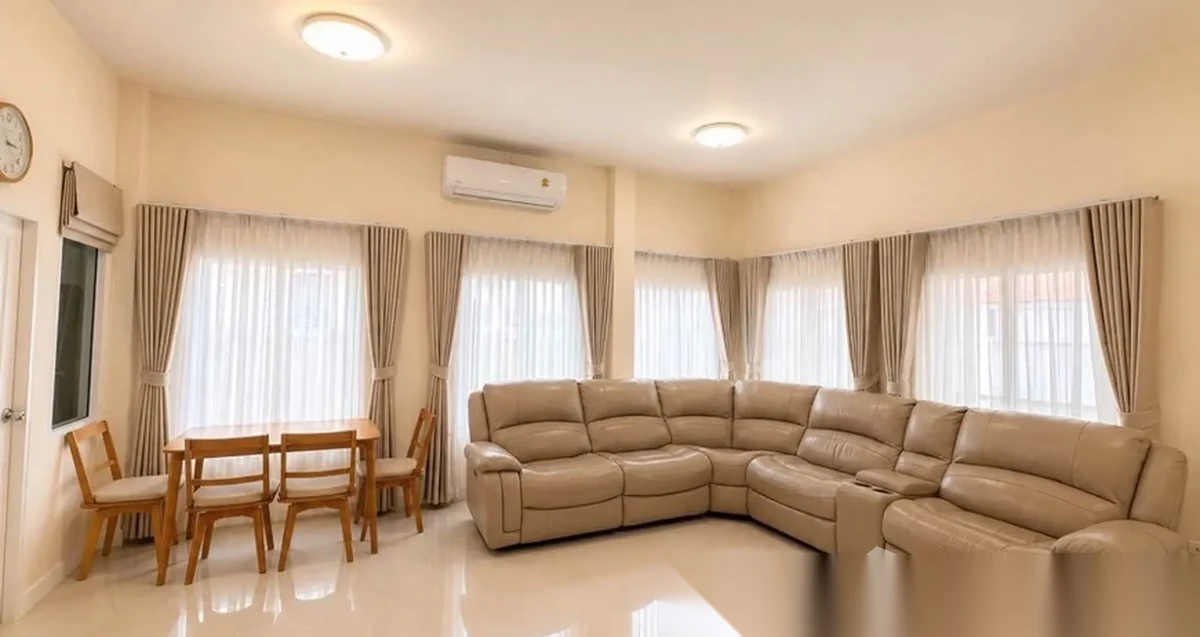 3 Bedroom House for rent at Chao FA village complex · Wichit