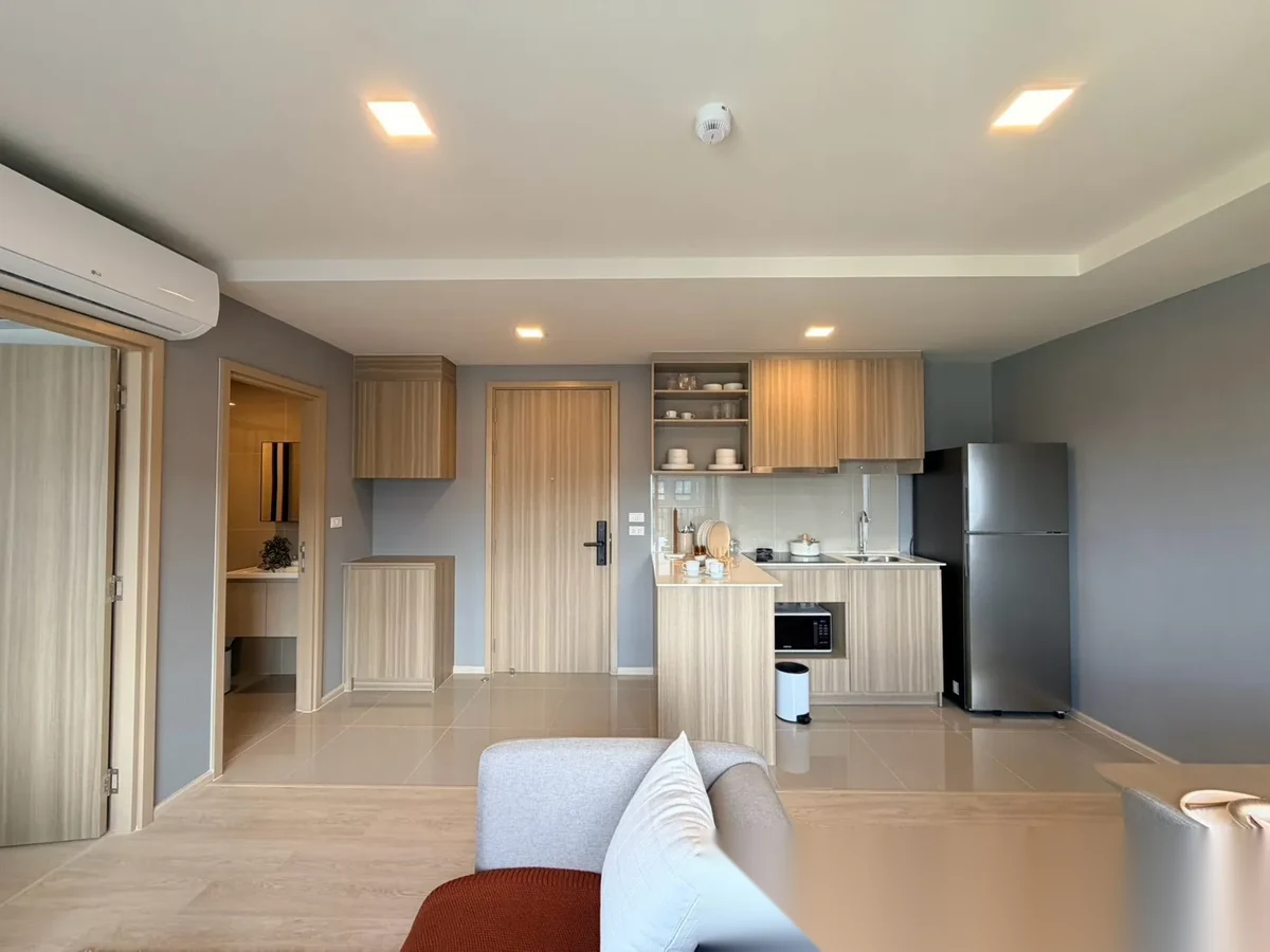Апартаменты 2BR в ЖК The Base Cherngtalay · Чернг Тале / Bang Tao · Вид на бассейн — фото 5