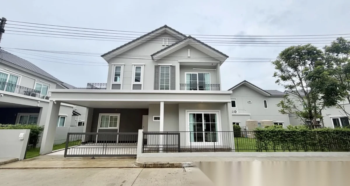 Вилла 4BR в комплексе Anasiri Paklok · Па Клок · Вид в сад