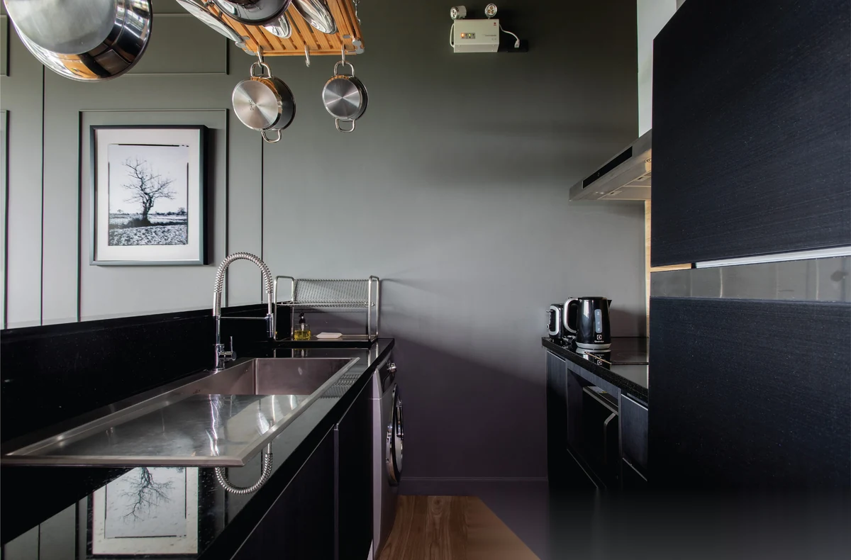 1 Bedroom Apartment for rent at Saturdays Residence complex · Rawai — photo 4