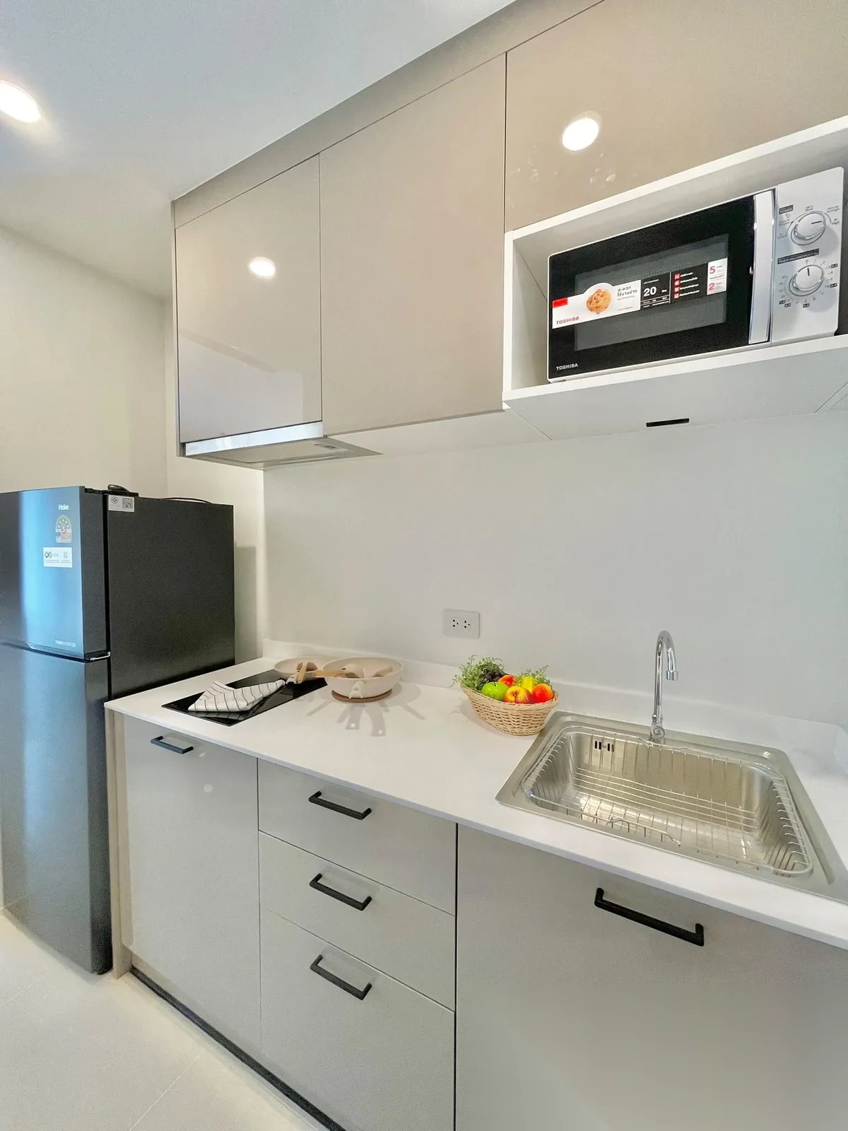 1 Bedroom Apartment for rent at U Studio complex · Si Sunthon — photo 6