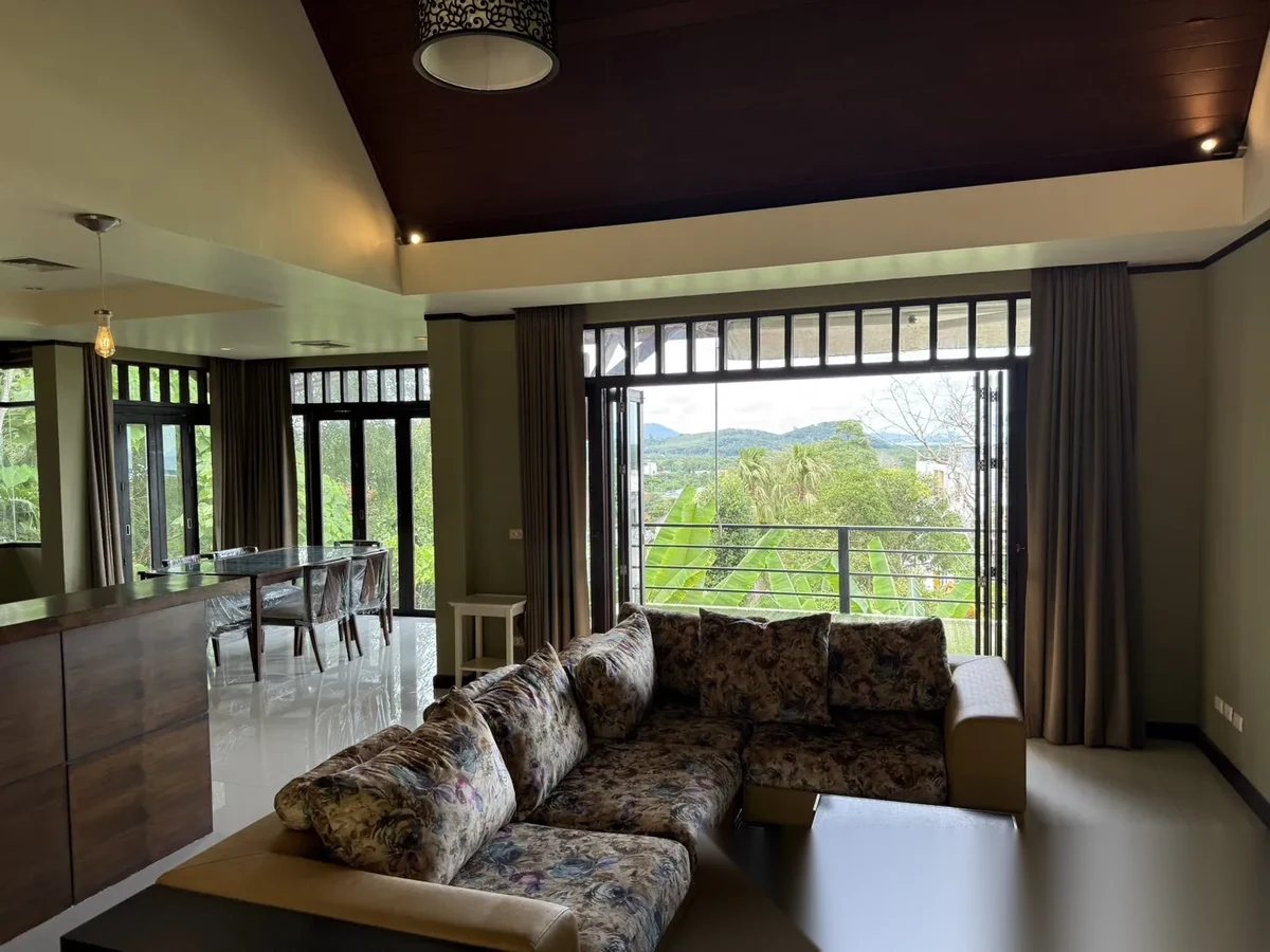 5 Bedroom House for sale · Sea View — photo 10