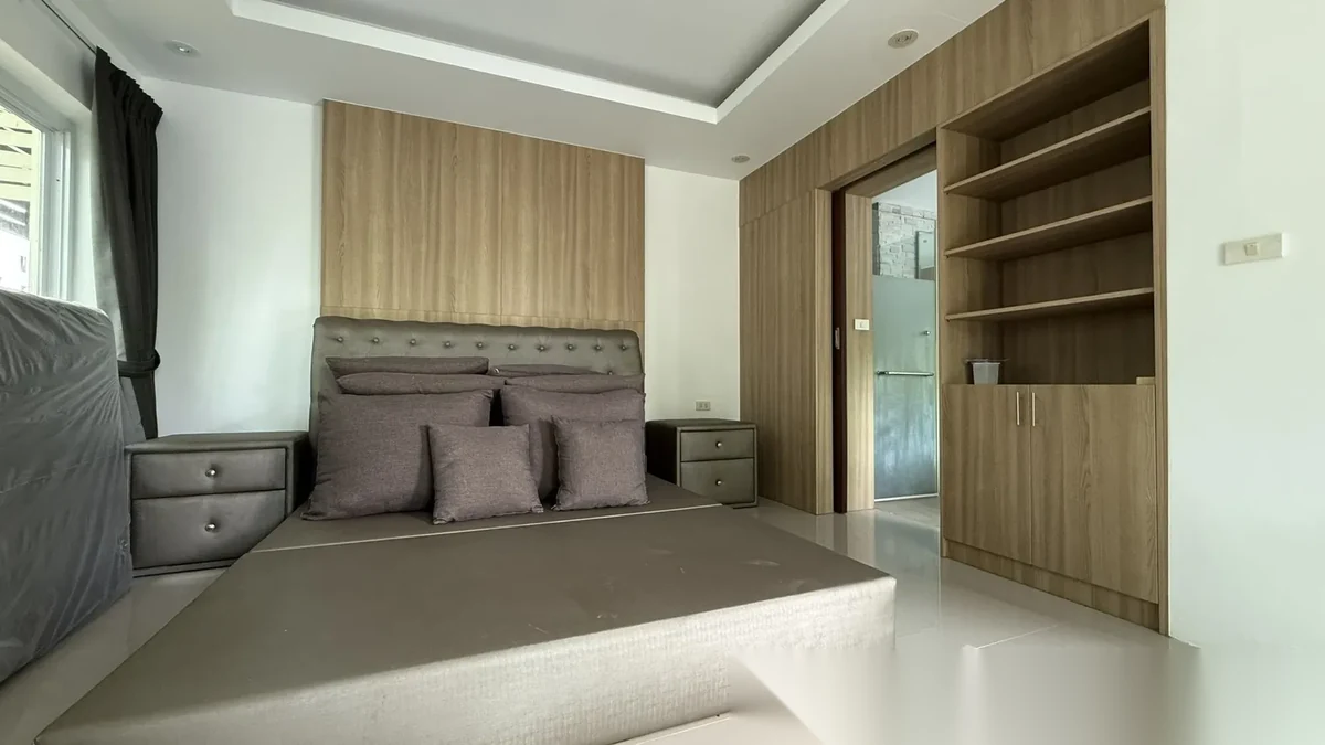 5 Bedroom House for sale · Sea View — photo 14