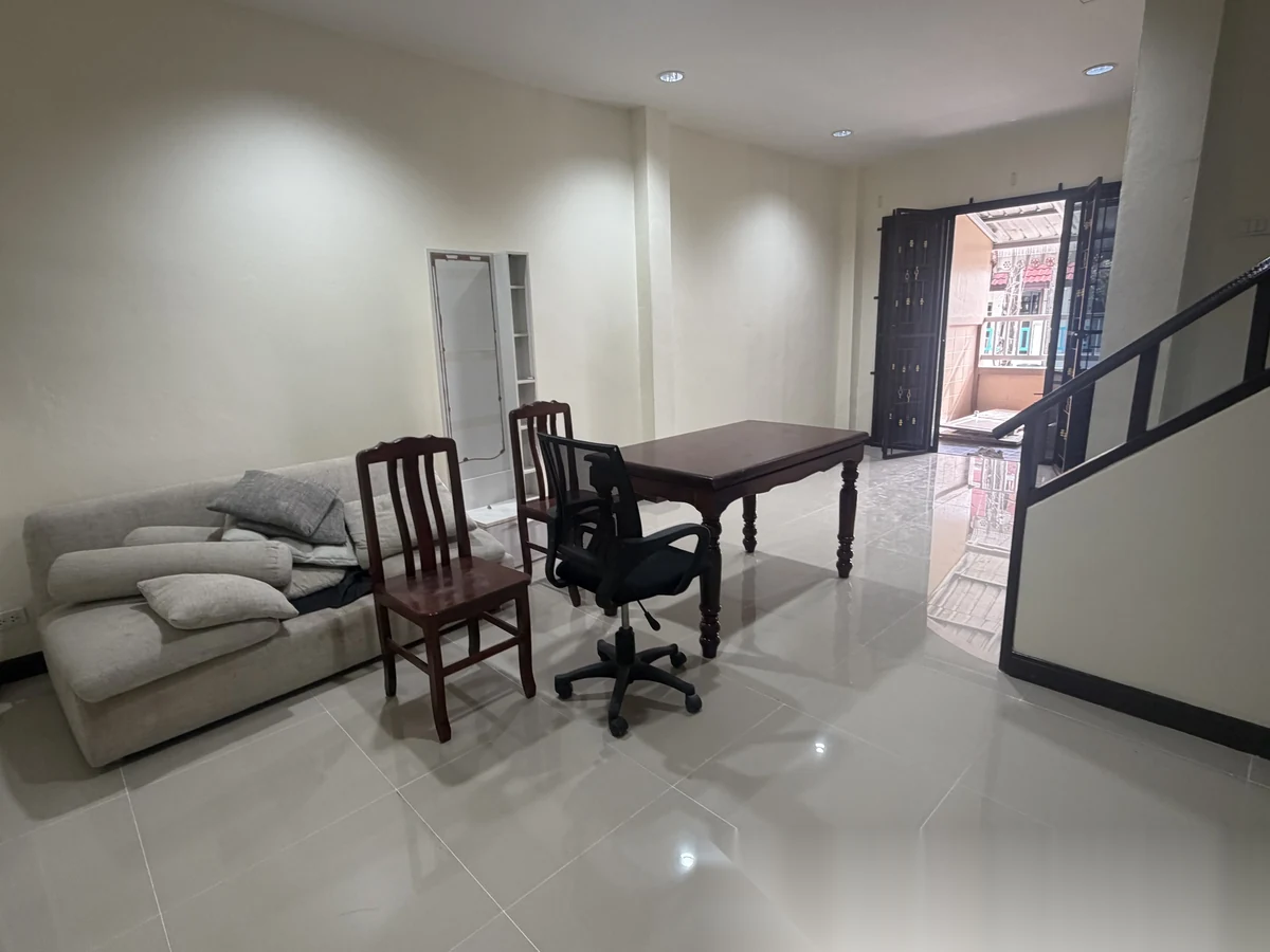 3 Bedroom House for rent at Anuphat Manorom Village complex · Wichit — photo 4