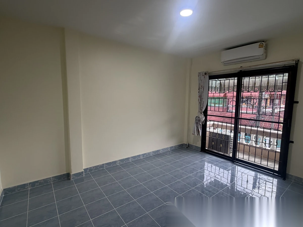 3 Bedroom House for rent at Anuphat Manorom Village complex · Wichit — photo 11