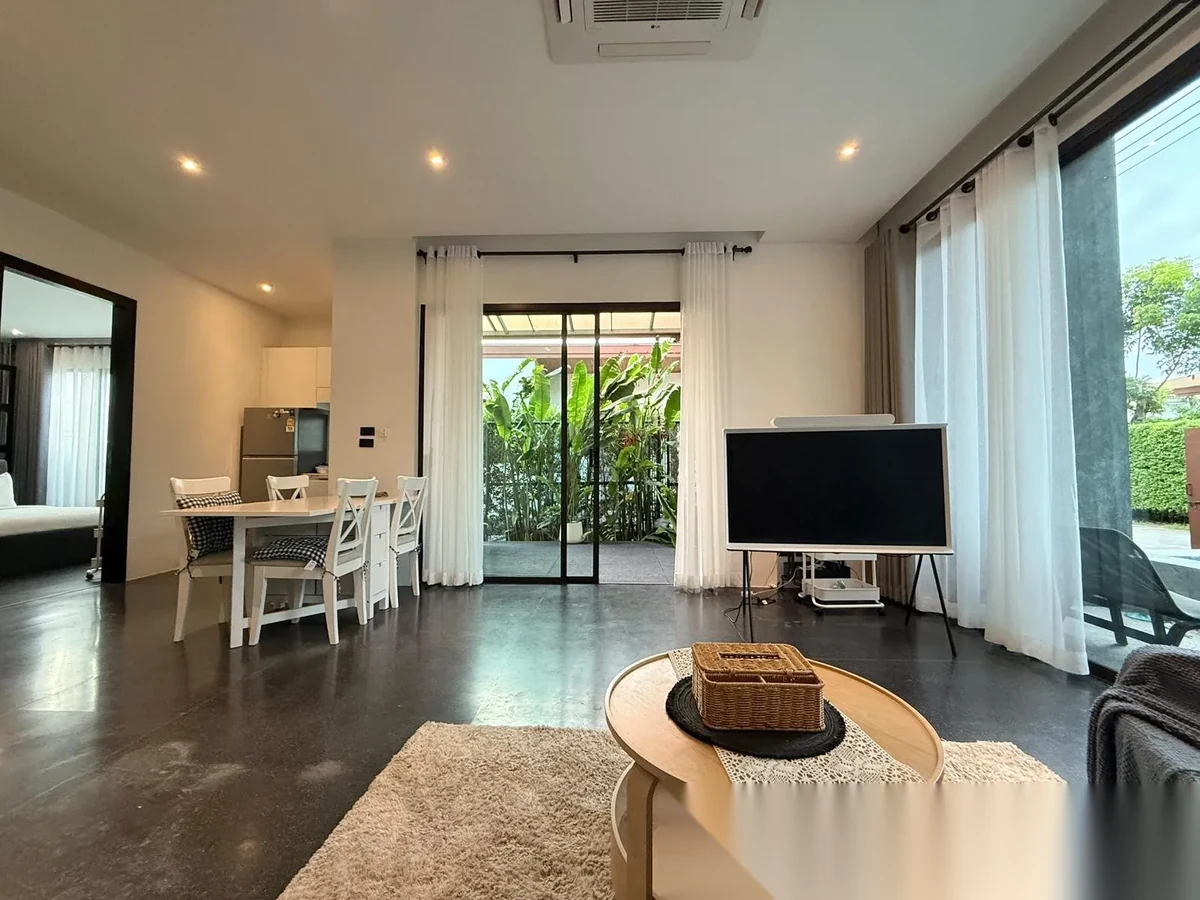 Дом 2BR в комплексе The 8 Pool Villa · Чалонг · Вид на бассейн — фото 4
