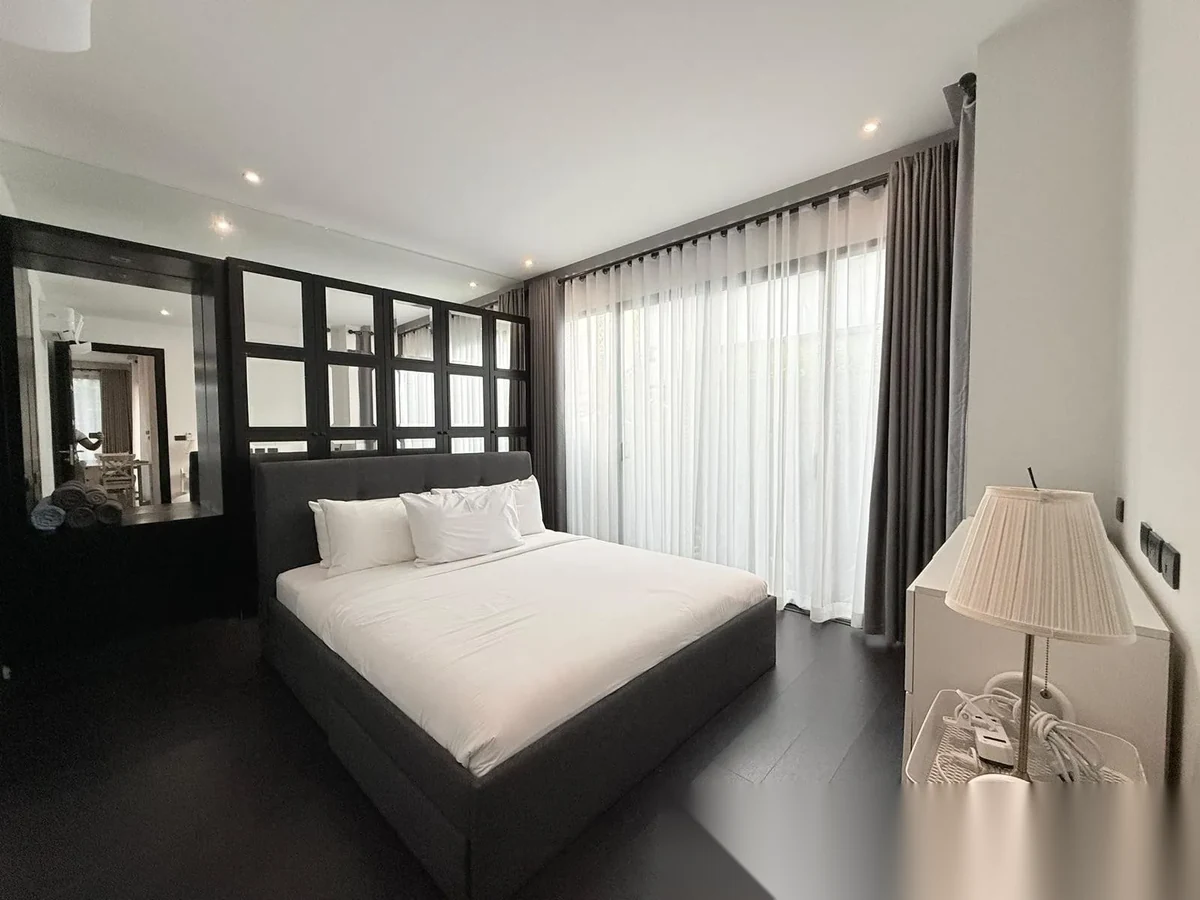 Дом 2BR в комплексе The 8 Pool Villa · Чалонг · Вид на бассейн — фото 11