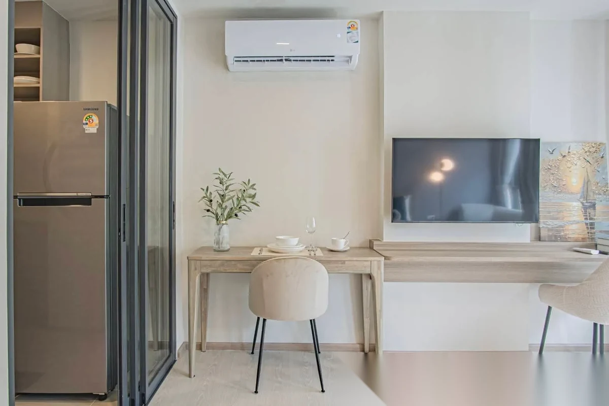 1 Bedroom Apartment for rent at The Base Rise complex · Wichit · Pool Access — photo 11