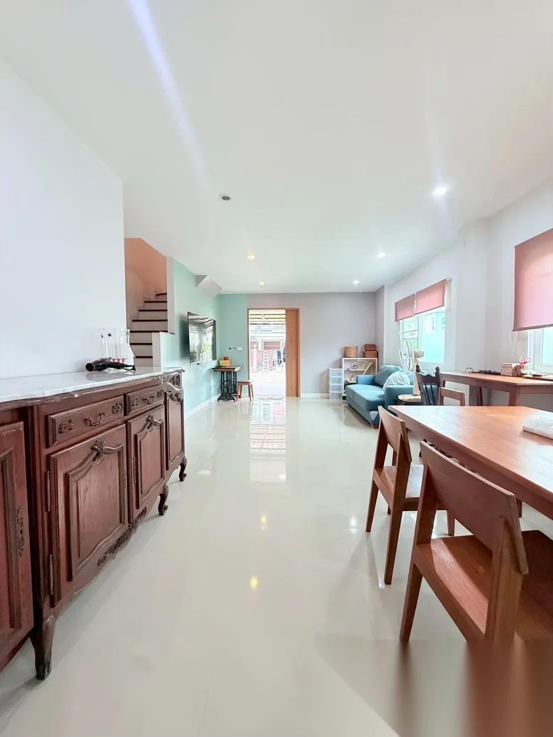 2 Bedroom Townhouse for rent at Supalai Bella Ko Kaeo Phuket complex · Ko Kaeo · Lake View — photo 9