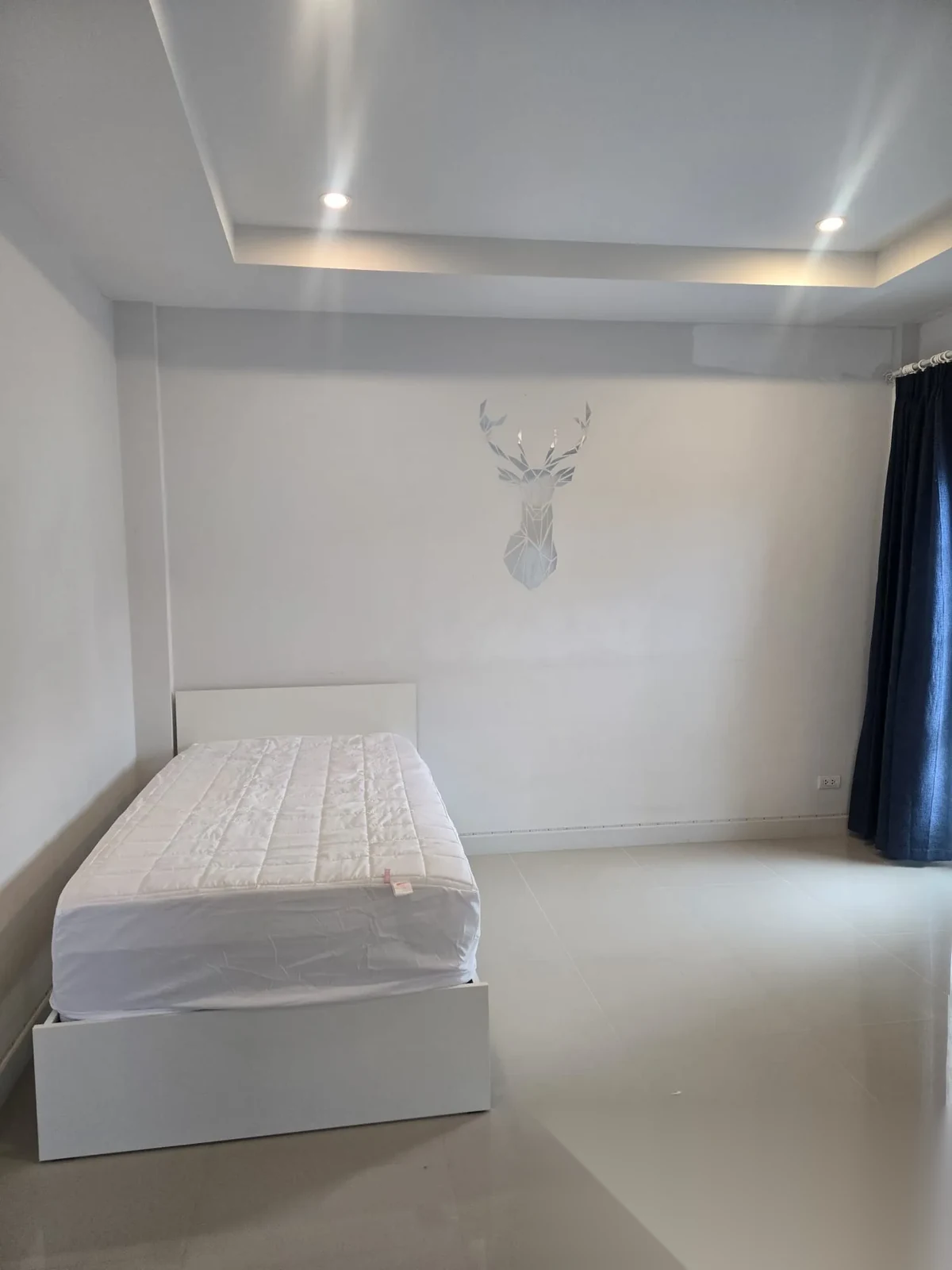 2 Bedroom Townhouse for rent at Supalai Bella Ko Kaeo Phuket complex · Ko Kaeo · Lake View — photo 12