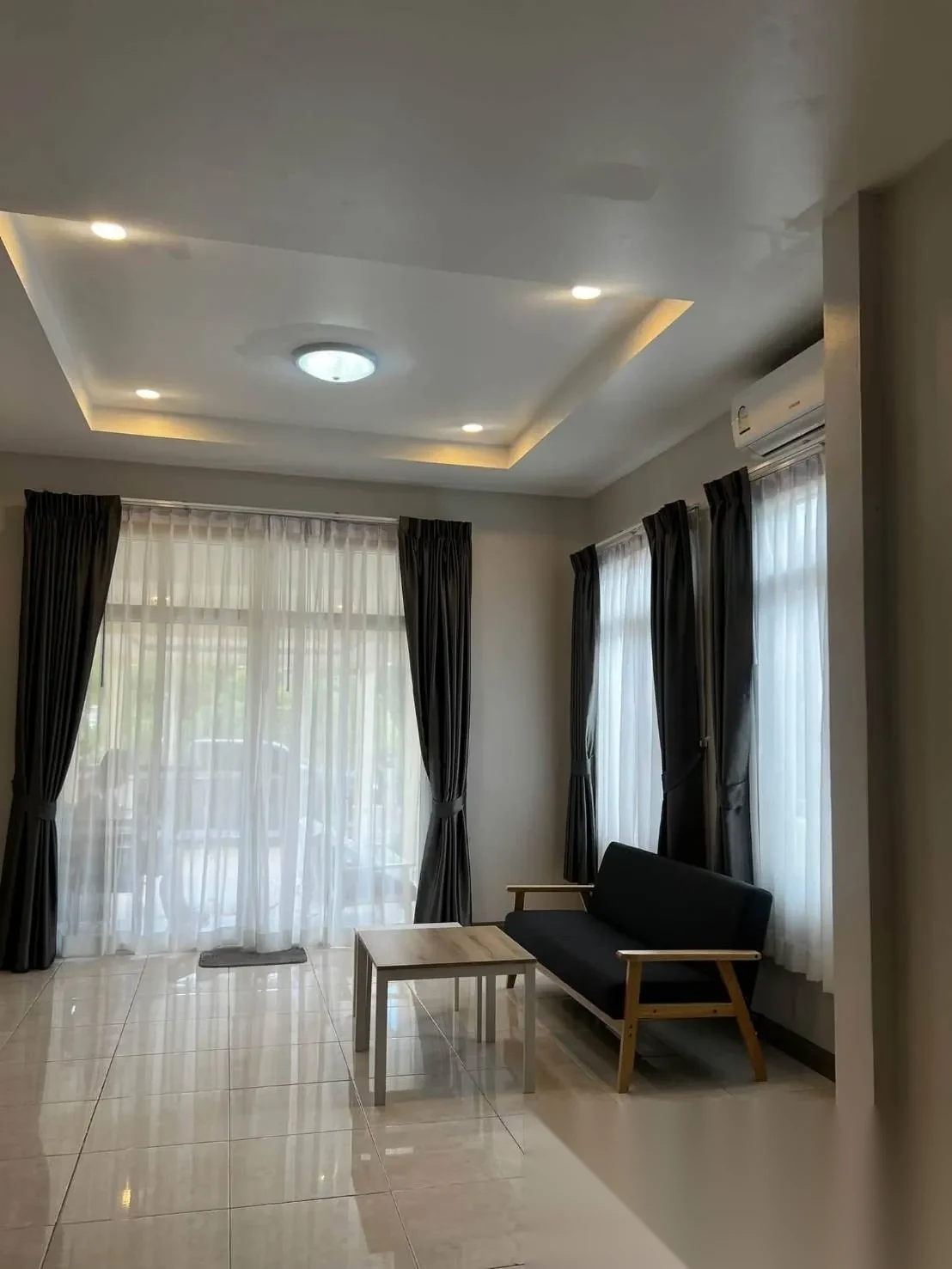 2 Bedroom House for rent at 2 Bedroom Pet-Friendly Detached House with Private Garden fo complex · Si Sunthon · Garden View — photo 9
