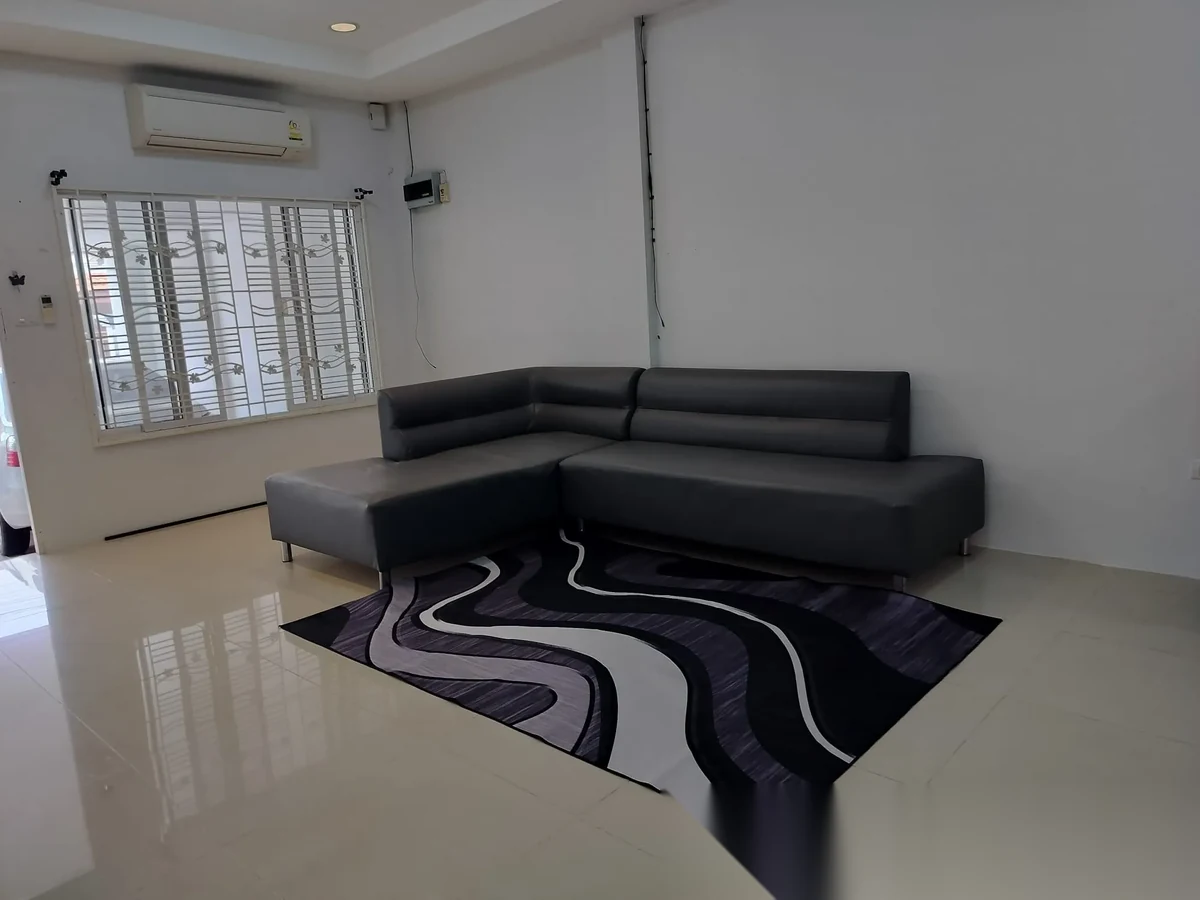 3 Bedroom House for rent · Wichit · Lake View — photo 5