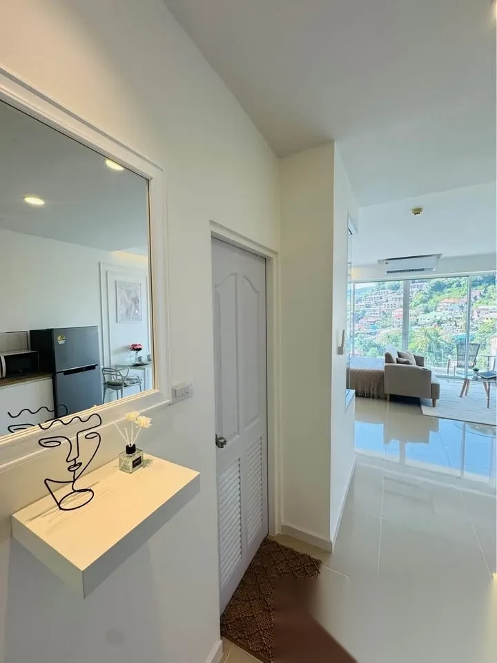 1 Bedroom Apartment for sale at Chic Condo complex · Karon · Partial Sea View — photo 3