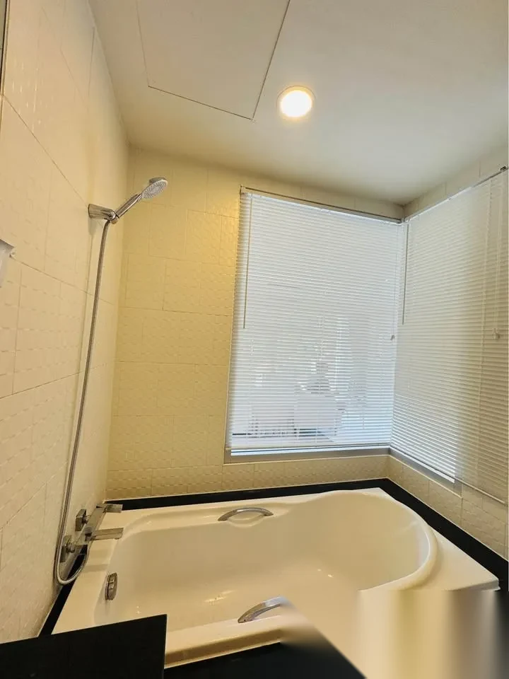 1 Bedroom Apartment for sale at Chic Condo complex · Karon · Partial Sea View — photo 7
