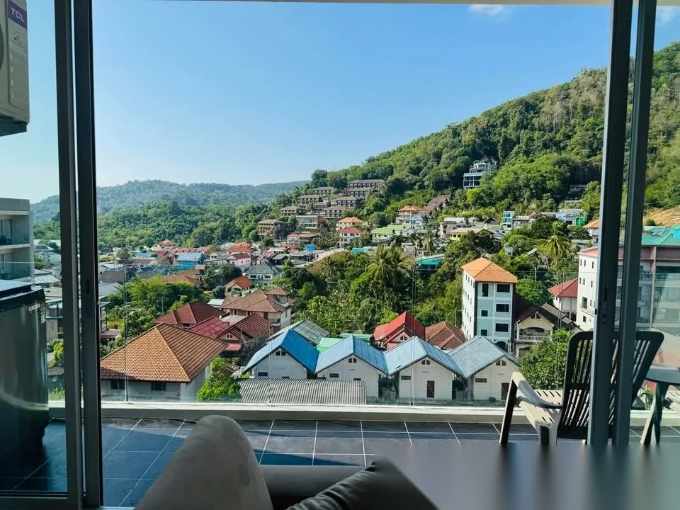 1 Bedroom Apartment for sale at Chic Condo complex · Karon · Partial Sea View — photo 8