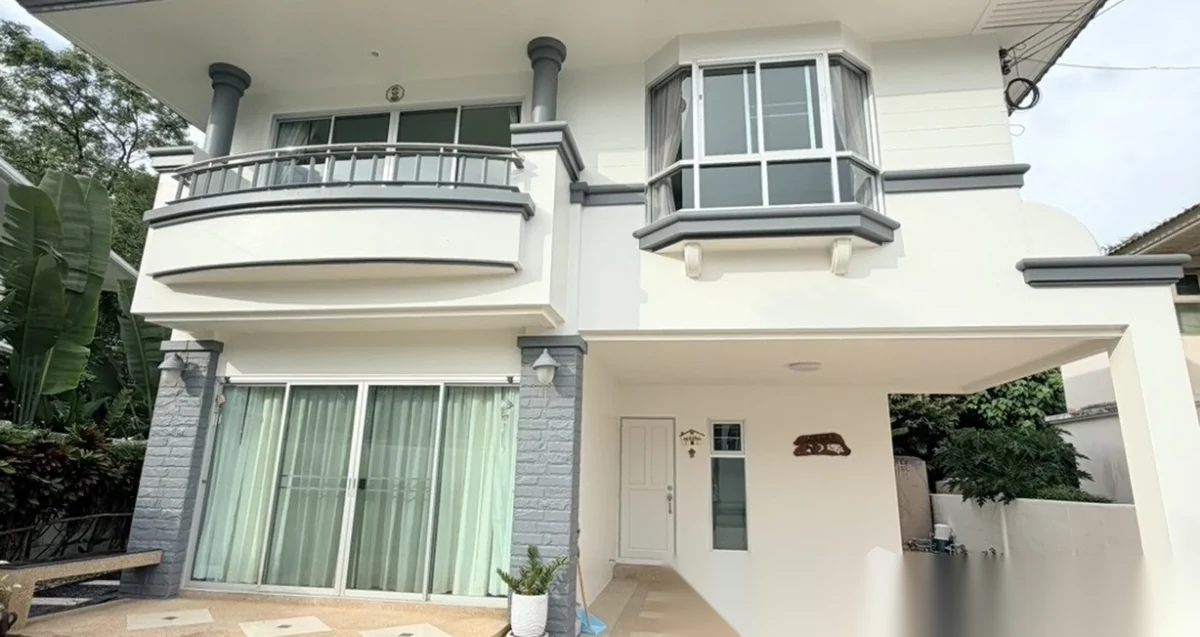 Дом 3BR в комплексе Supalai Hills · Си Сунтон