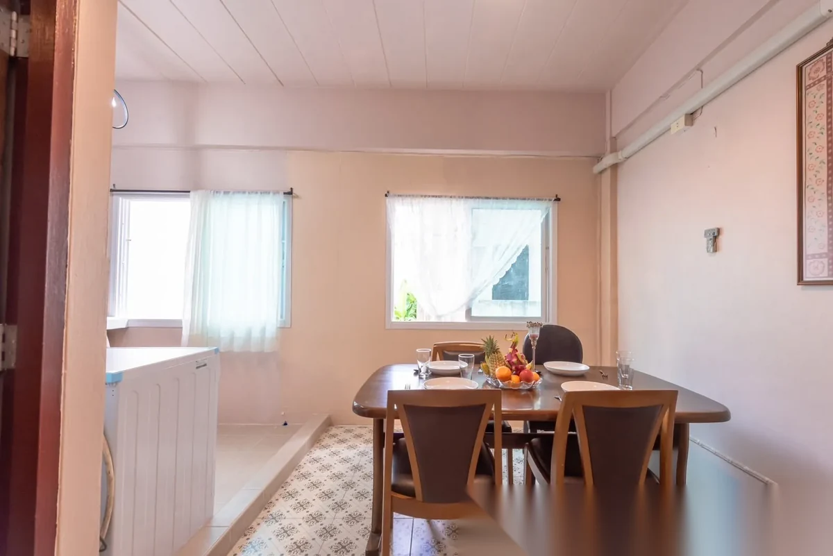2 Bedroom Townhouse for rent at 2-Bedroom Apartment on Surin Beach Front complex · Choeng Thale · Sea View — photo 6