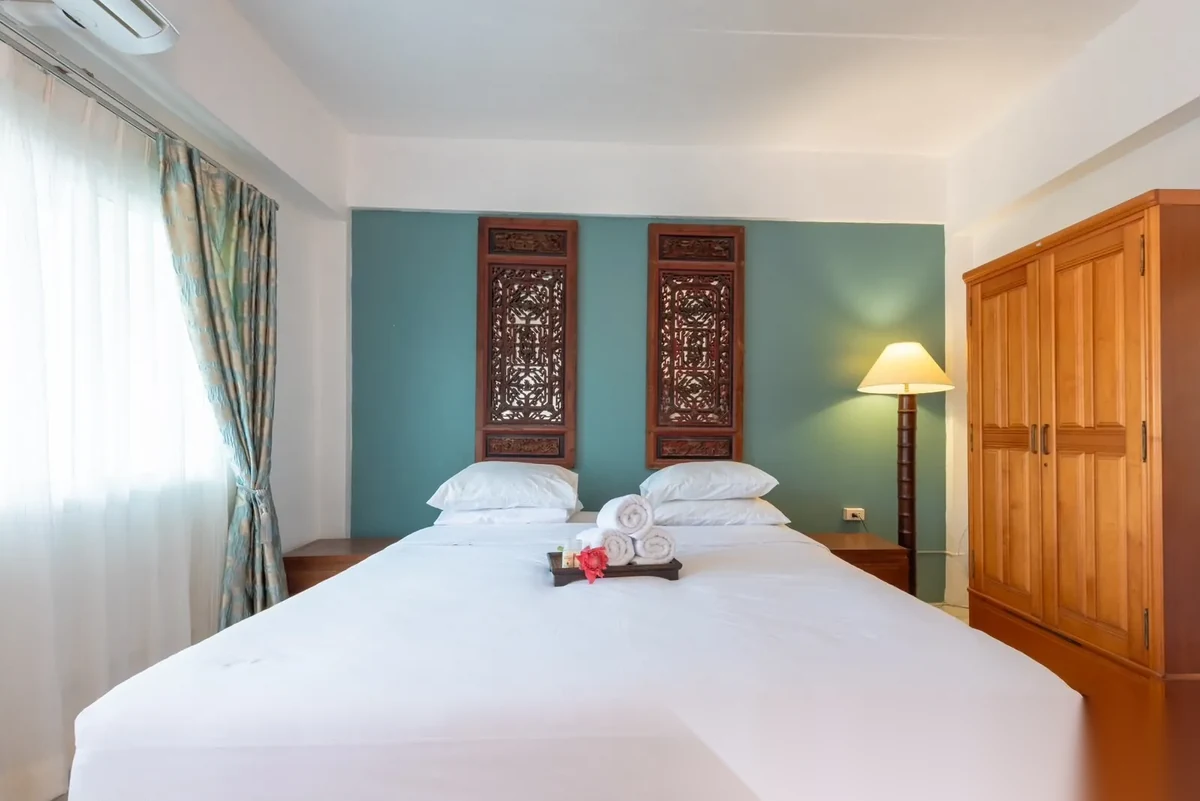 2 Bedroom Townhouse for rent at 2-Bedroom Apartment on Surin Beach Front complex · Choeng Thale · Sea View — photo 9