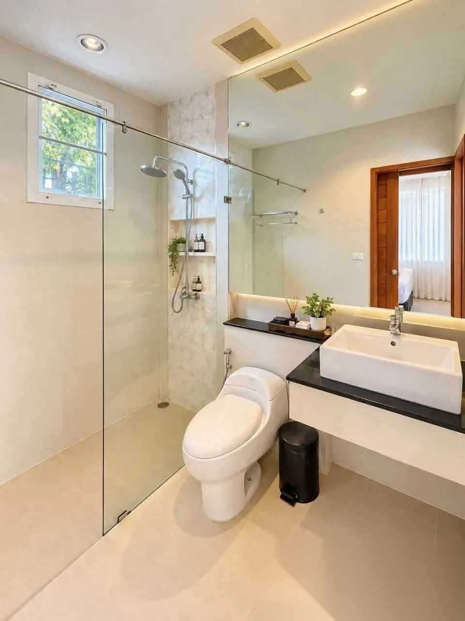 1 Bedroom Villa for rent at BangTao Beach Villas complex · Choeng Thale · Lake View — photo 3