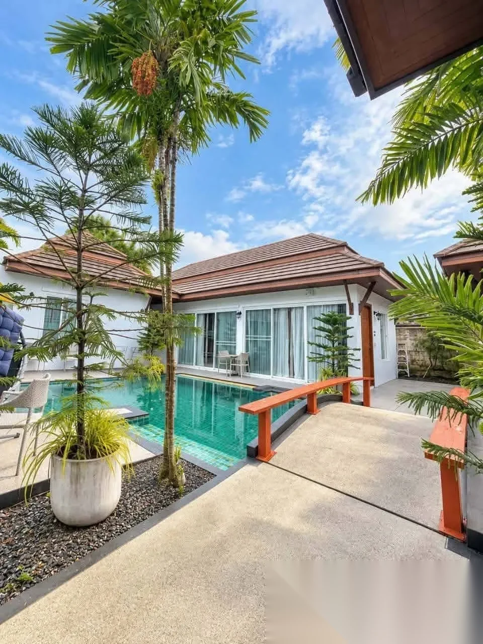 1 Bedroom Villa for rent at BangTao Beach Villas complex · Choeng Thale · Lake View — photo 12