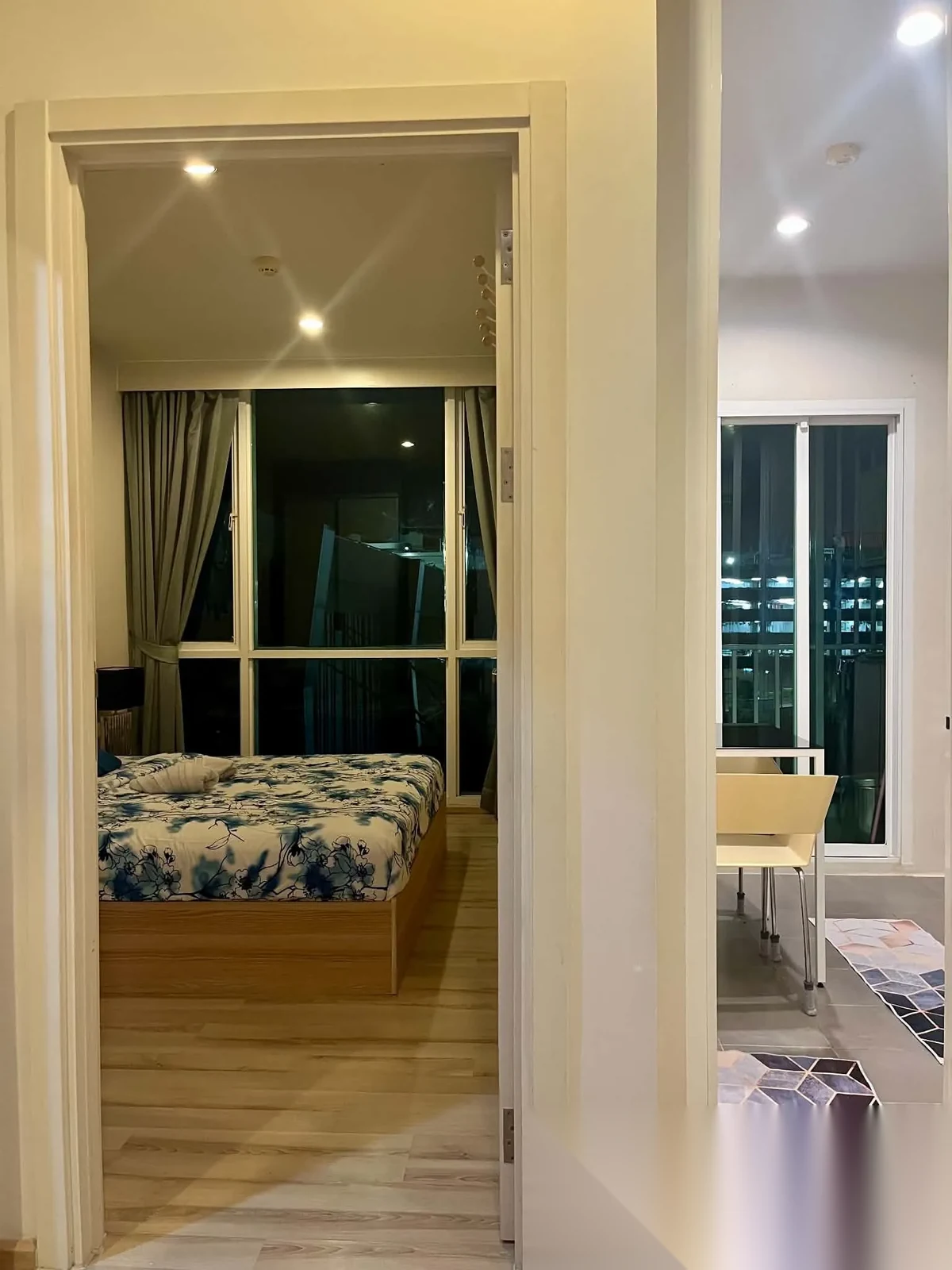 Studio Apartment for rent at The Base Downtown complex · Wichit — photo 3