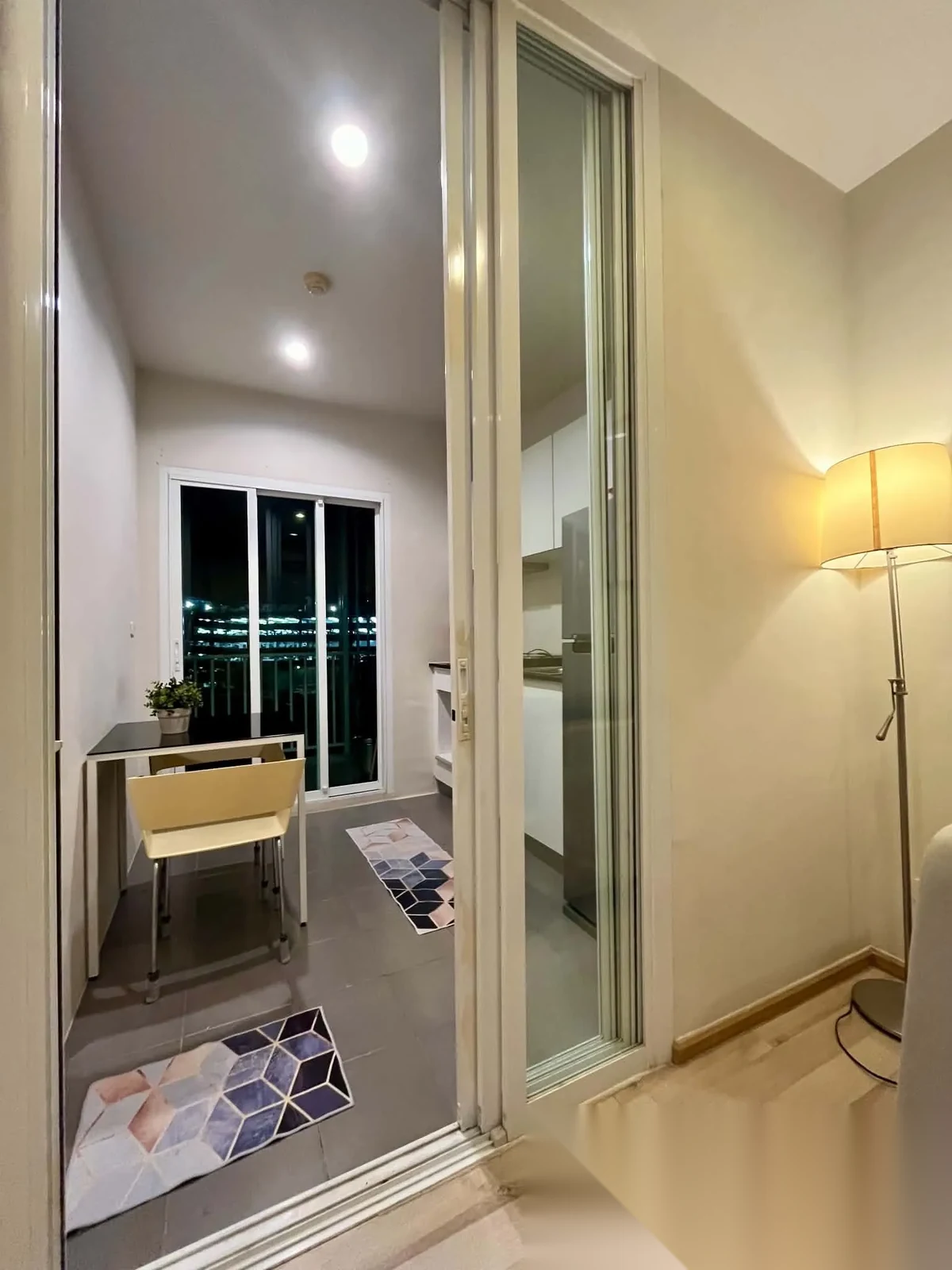 Studio Apartment for rent at The Base Downtown complex · Wichit — photo 5