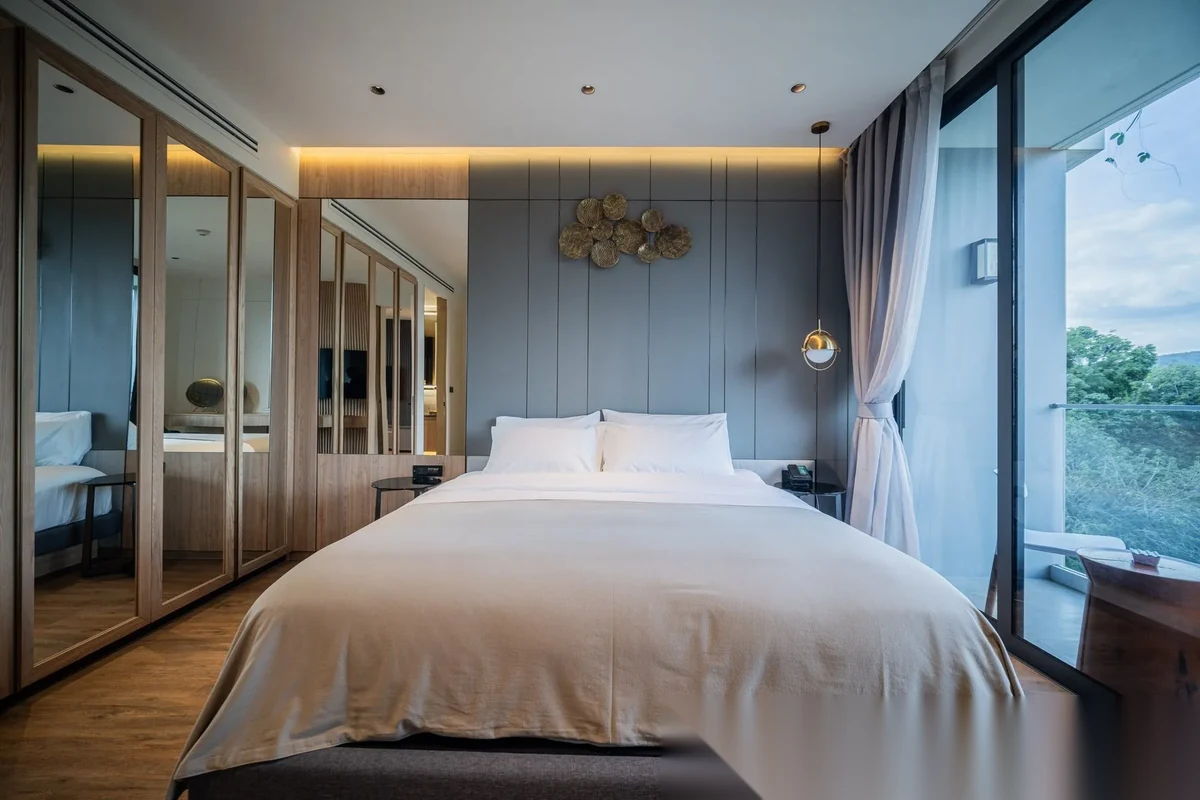 2 Bedroom Apartment for sale at Layan Green Park Phase 2 complex · Choeng Thale · Garden View — photo 7