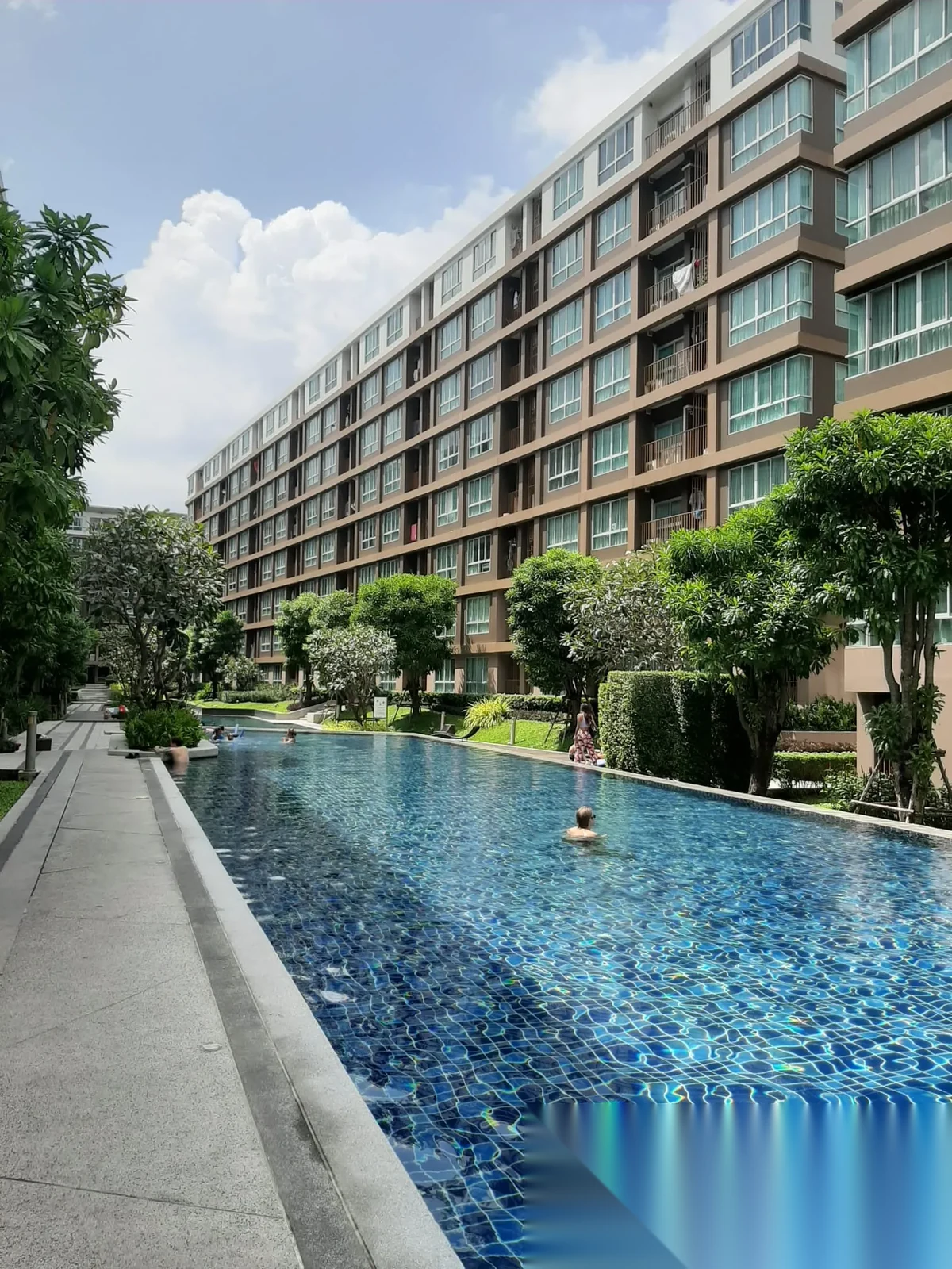 1 Bedroom Apartment for sale at D Condo Creek complex · Kathu · Pool View — photo 2